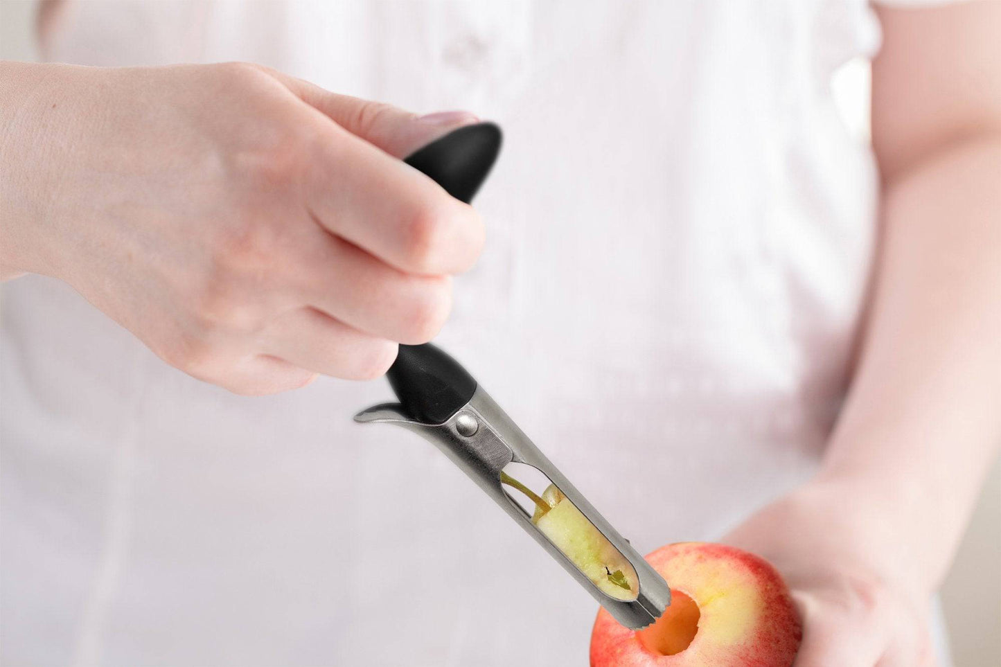 Premium Apple Corer - Easy to Use and Durable Stainless Steel - Libiyi